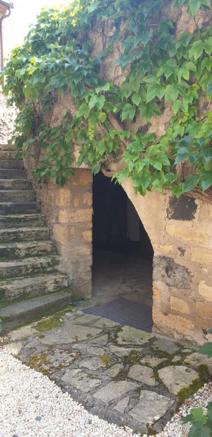Apartamento La Voute Noble Saint-Saturnin  Exterior foto