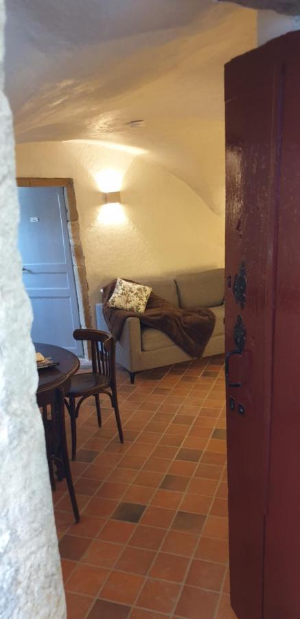 Apartamento La Voute Noble Saint-Saturnin  Exterior foto